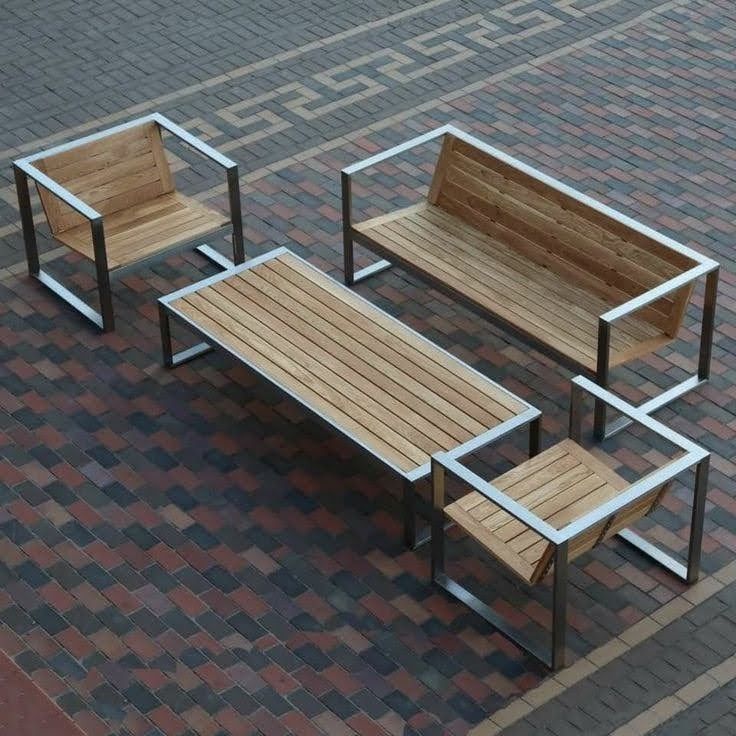 Furniture Custom Besi: Solusi Unik dan Tahan Lama untuk Interior dan Eksterior